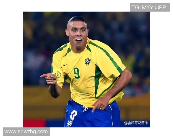 当代足球球星风采大赏 精选高清图片展示全球顶尖球员风貌