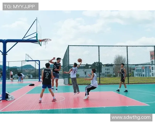 足球星绰号男生的传奇故事与热血青春舞台