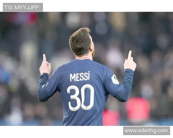 球星热爱足球背后的故事与他们对这项运动的深厚情感 球星热爱足球背后的故事与他们对这项运动的深厚情感